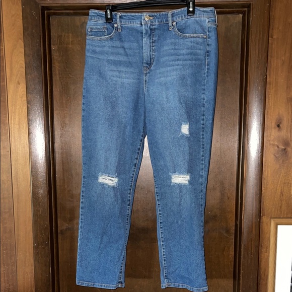 Jessica Simpson Classic Distressed Blue Jeans - Picture 1 of 3
